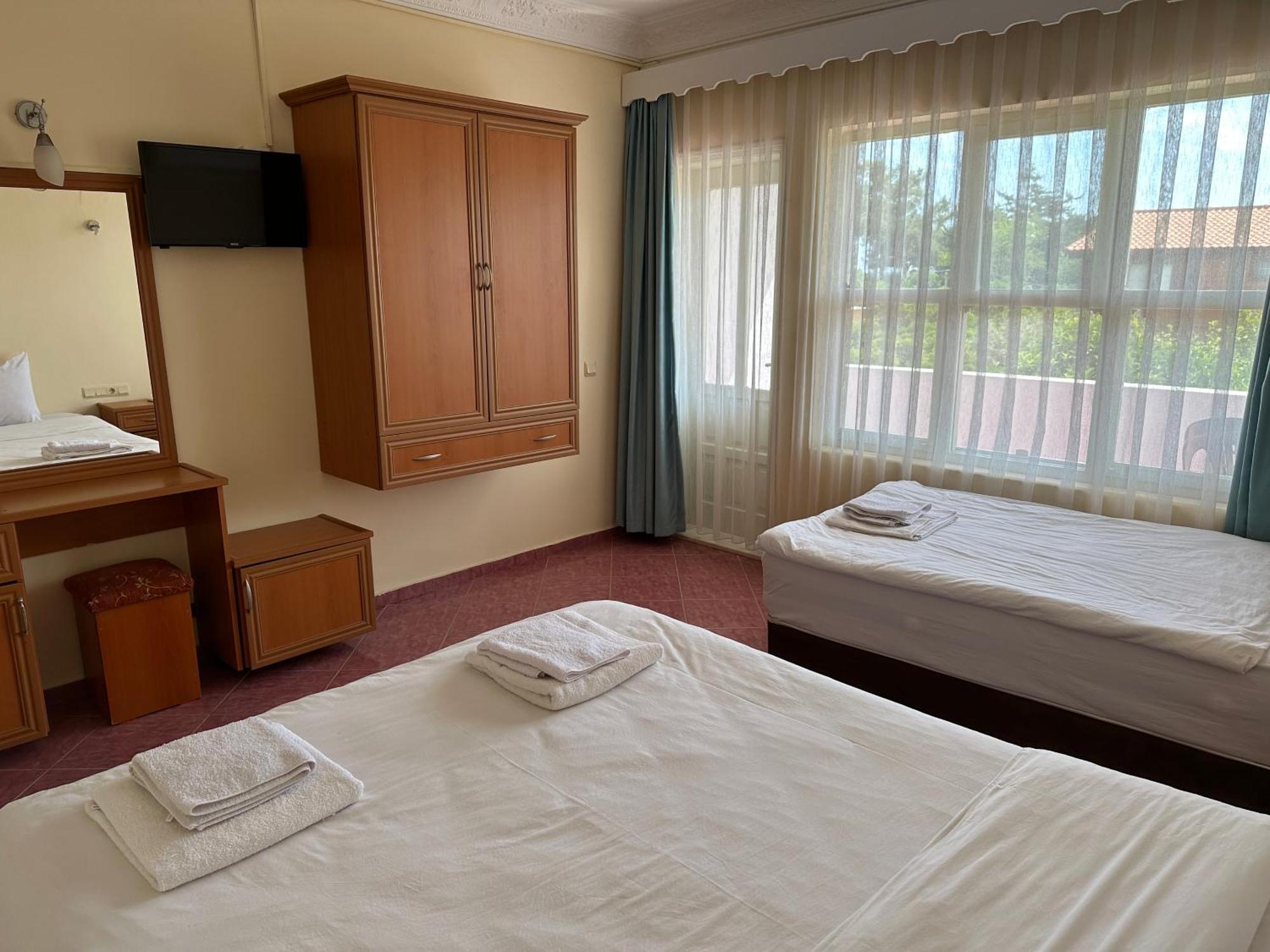 Palm Konak Hotel Çıralı Eksteriør billede