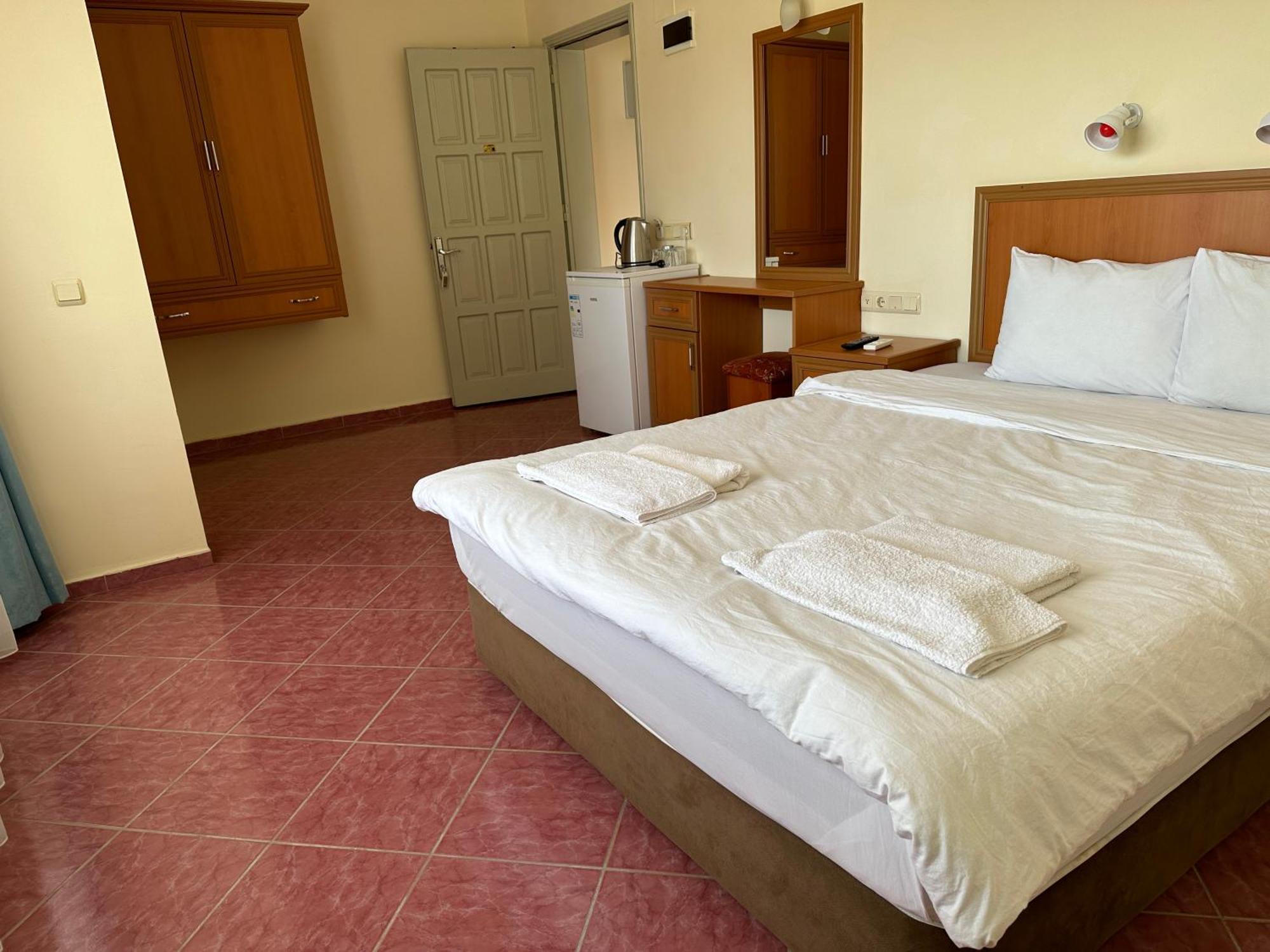 Palm Konak Hotel Çıralı Eksteriør billede