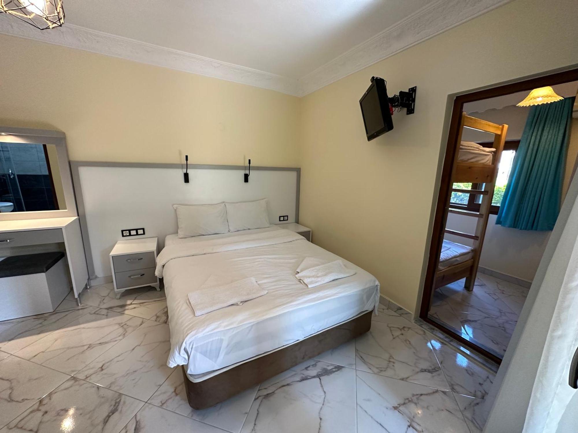 Palm Konak Hotel Çıralı Eksteriør billede